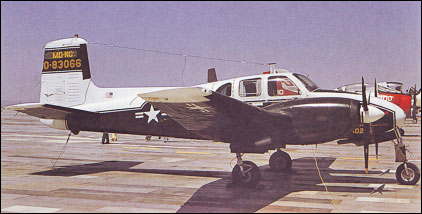 Beech Model 50 / L-23 Seminole