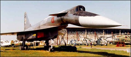 Sukhoi T-4 (100)